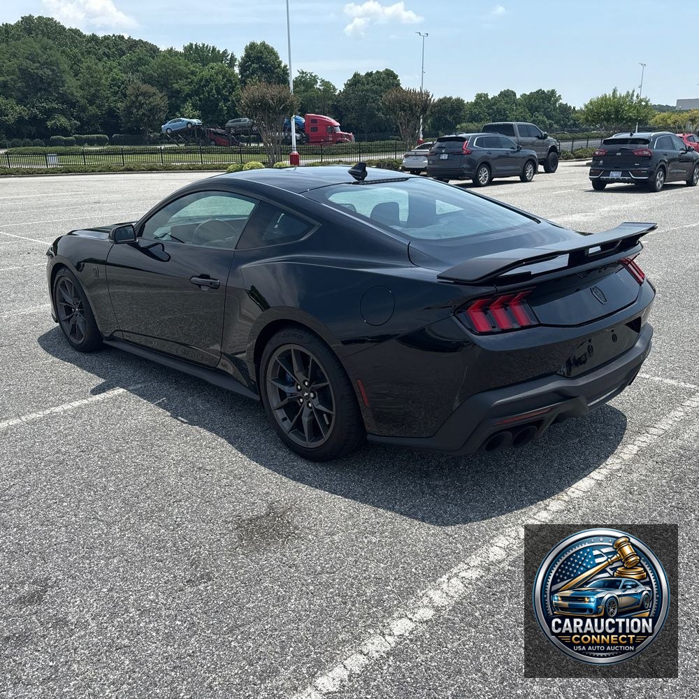 2024 Ford Mustang Dark Horse