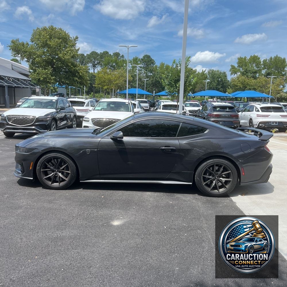 2024 Ford Mustang Dark Horse