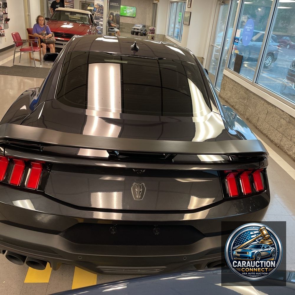 2024 Ford Mustang Dark Horse