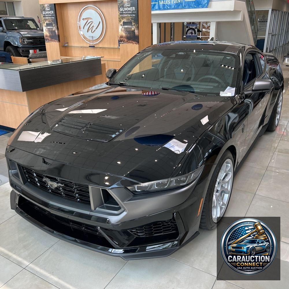 2025 Ford Mustang Dark Horse