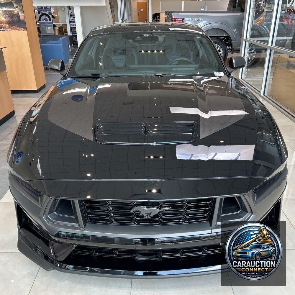 2025 Ford Mustang Dark Horse