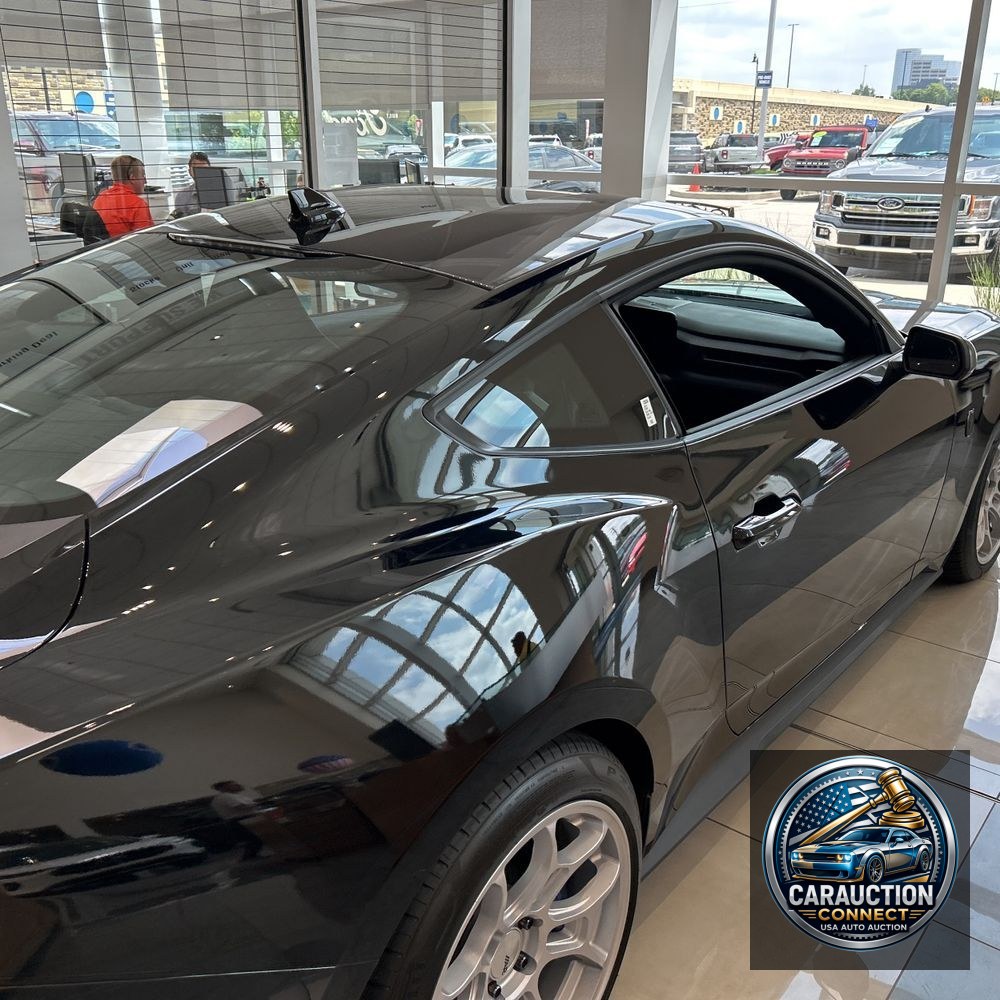2025 Ford Mustang Dark Horse