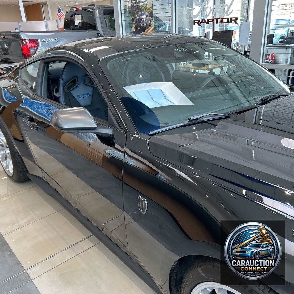 2025 Ford Mustang Dark Horse