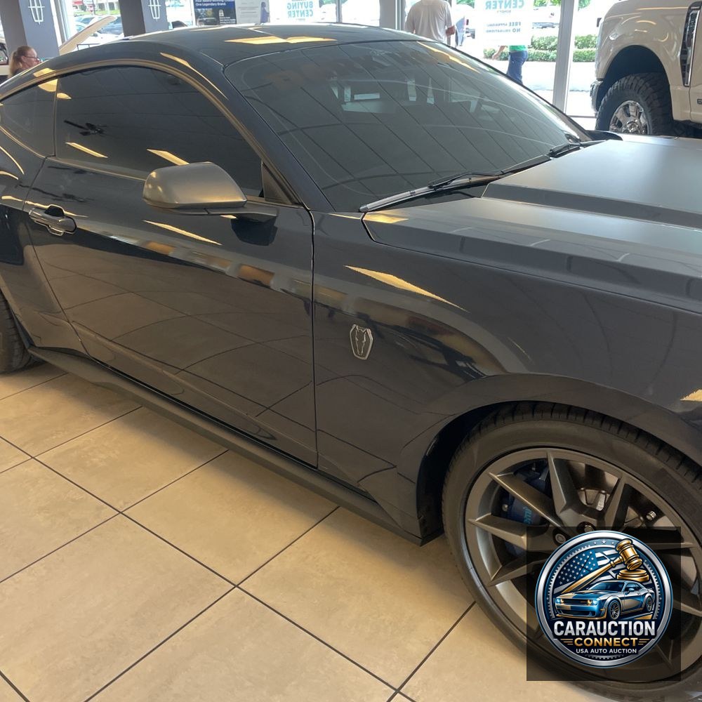 2025 Ford Mustang Dark Horse