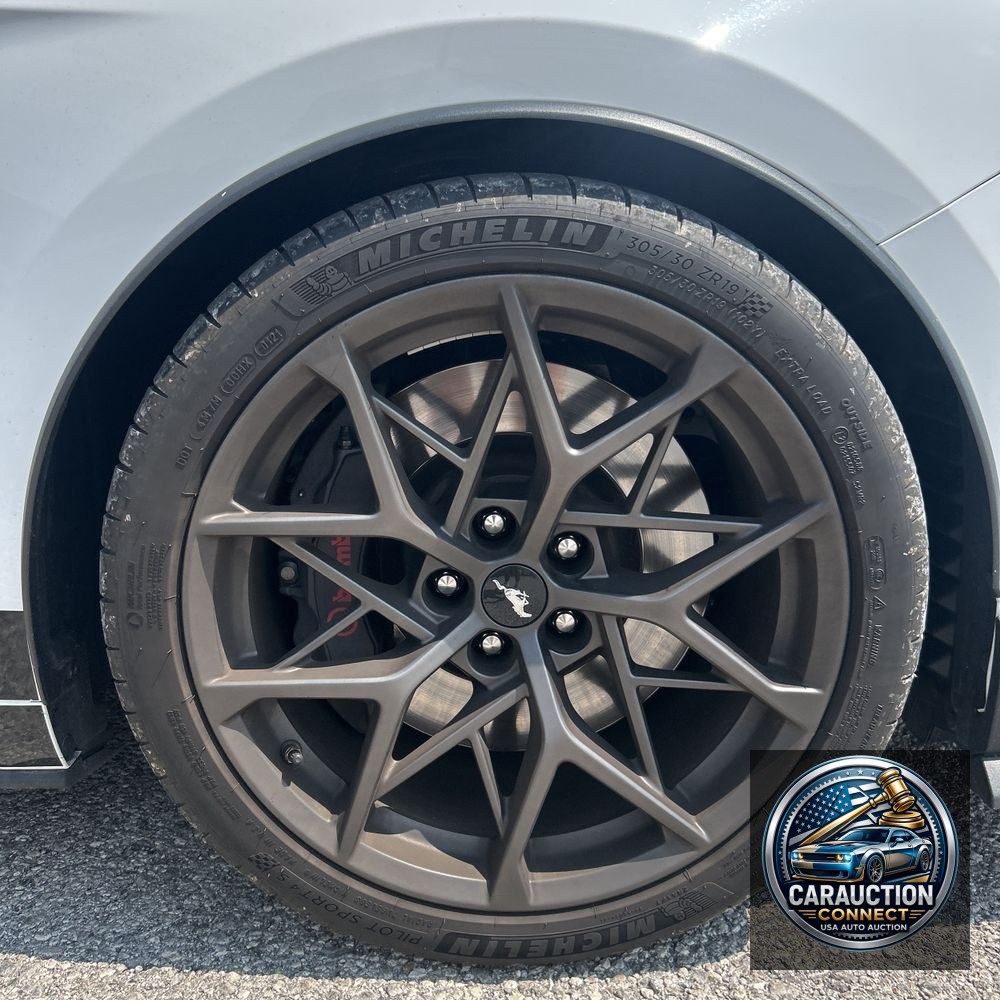 2021 Ford Mustang Mach 1