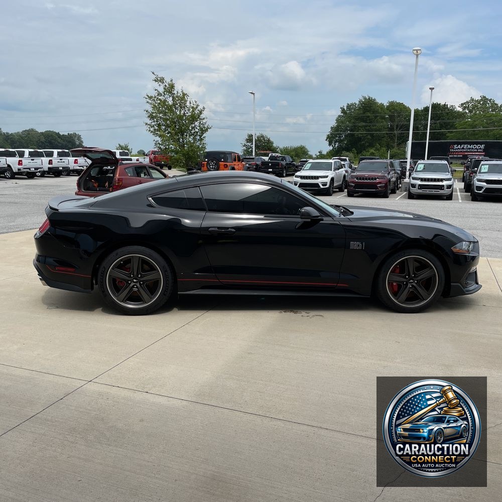 2022 Ford Mustang Mach 1