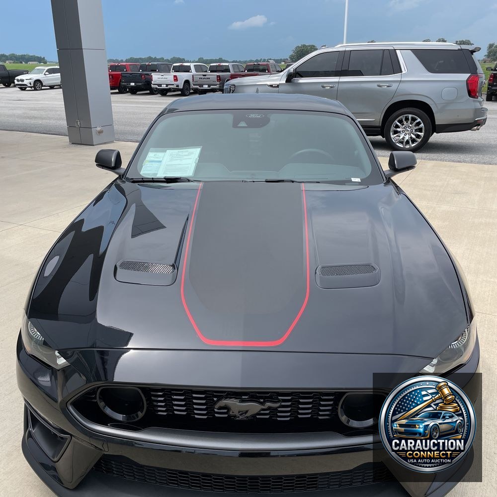 2022 Ford Mustang Mach 1