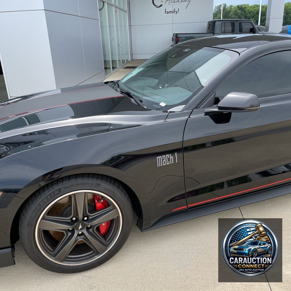 2022 Ford Mustang Mach 1