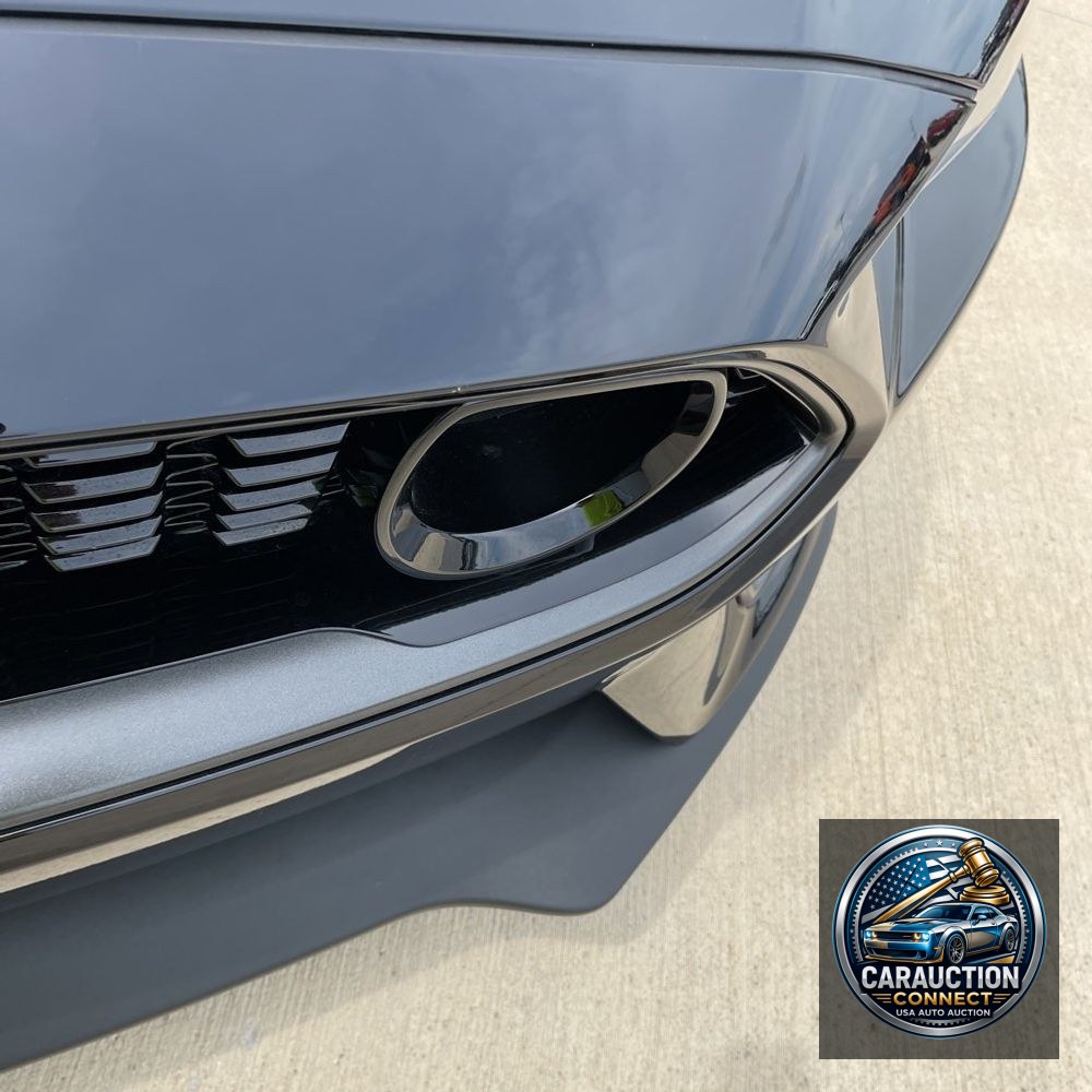 2022 Ford Mustang Mach 1