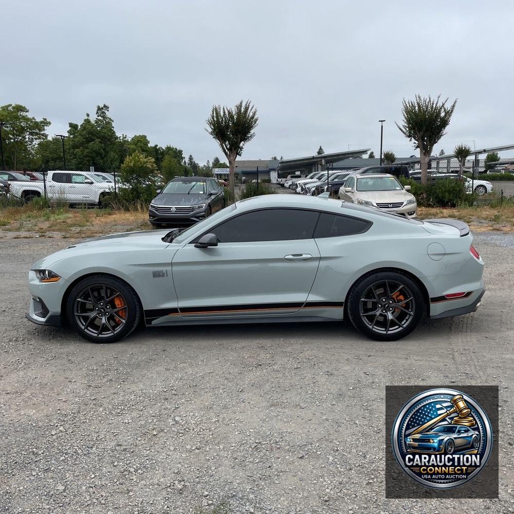 2022 Ford Mustang Mach 1