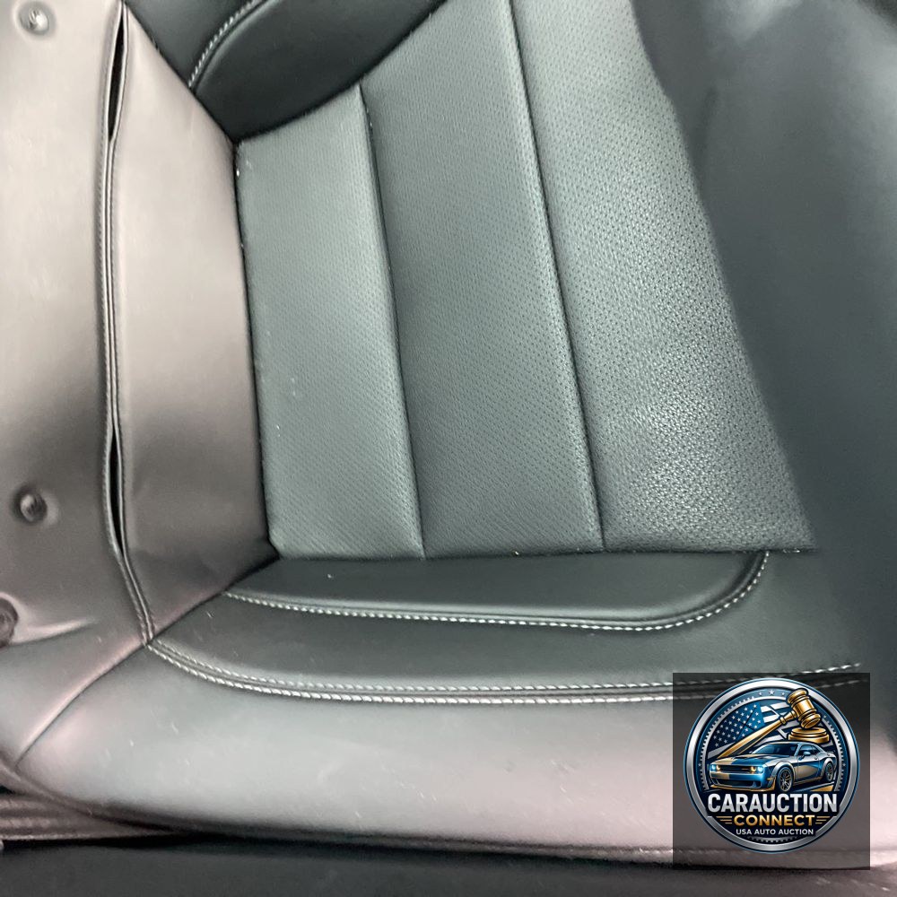 2022 Ford Mustang Mach 1