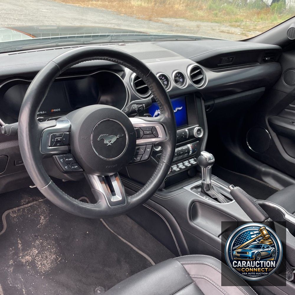 2022 Ford Mustang Mach 1