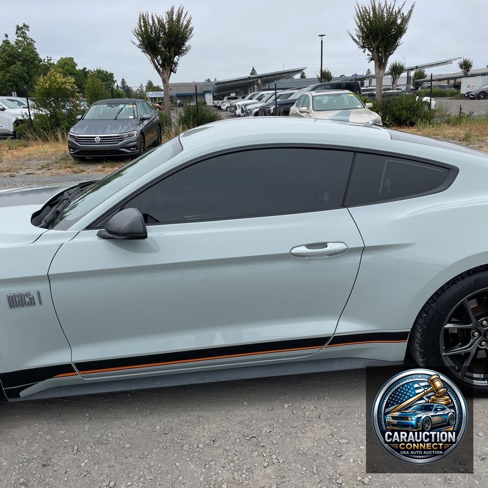 2022 Ford Mustang Mach 1