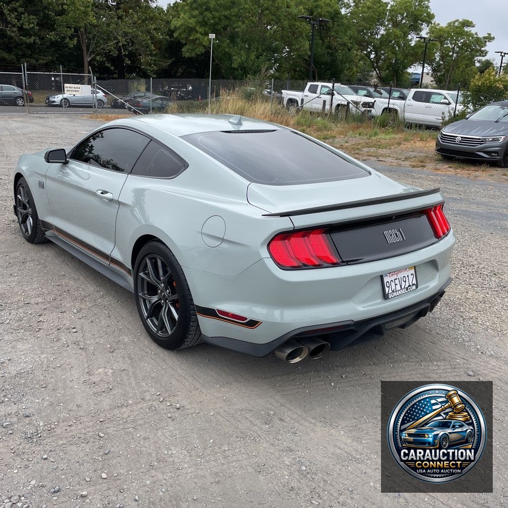 2022 Ford Mustang Mach 1
