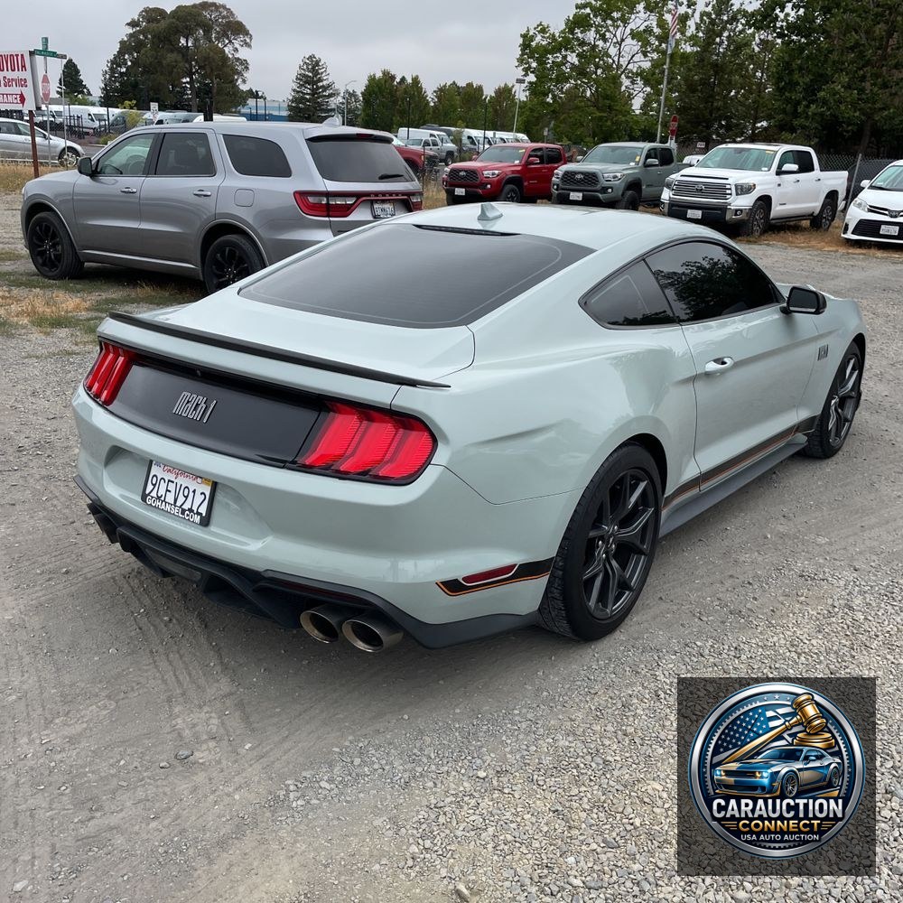 2022 Ford Mustang Mach 1