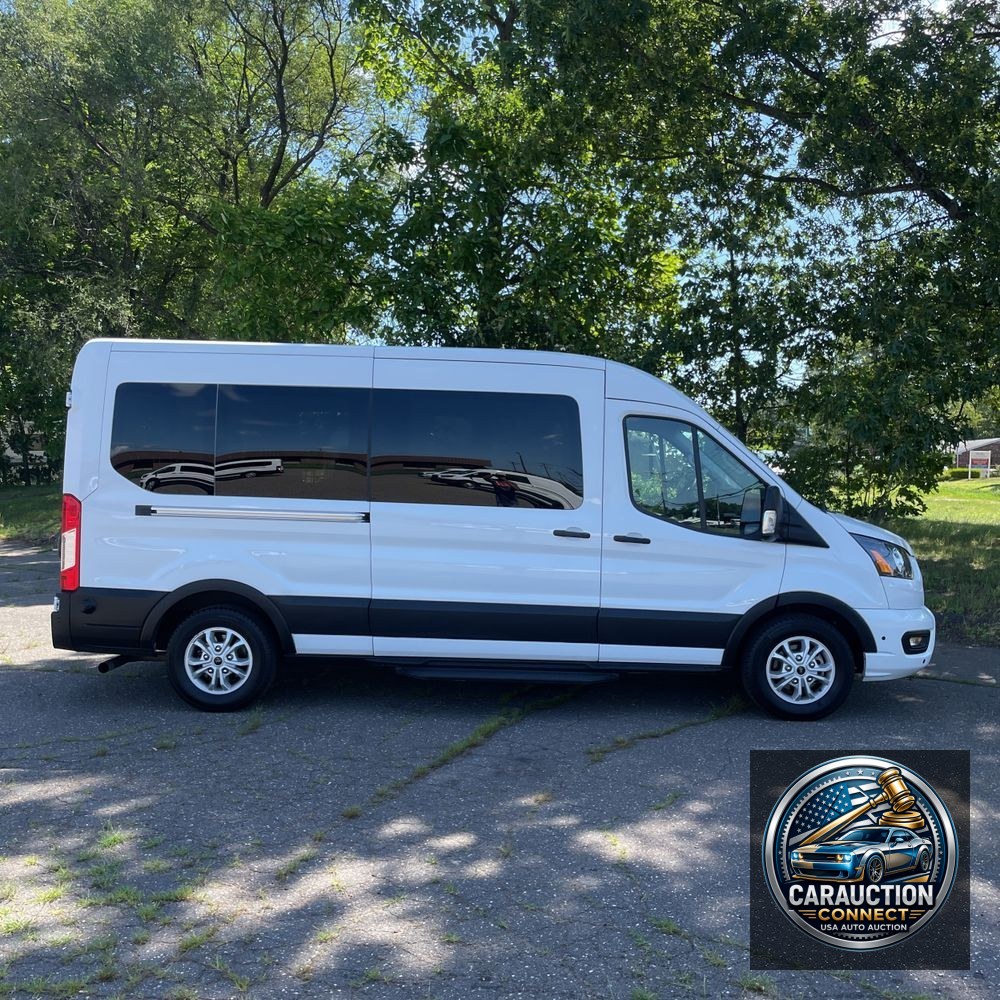 2024 Ford Transit 350 XLT