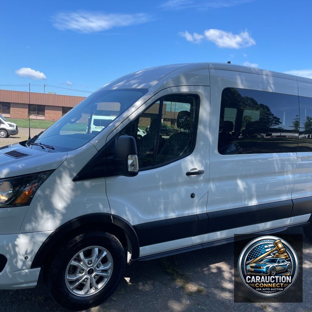 2024 Ford Transit 350 XLT