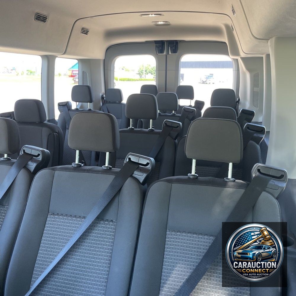 2024 Ford Transit 350 XLT