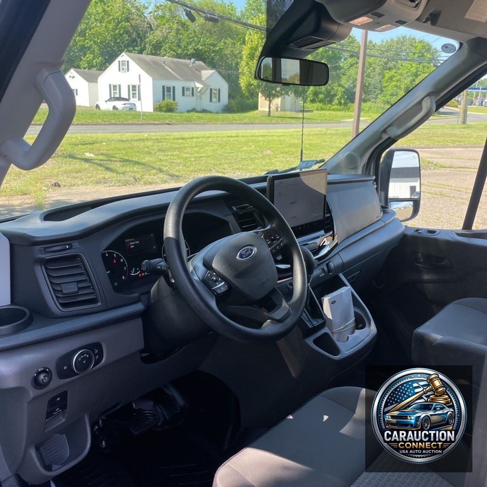 2024 Ford Transit 350 XLT