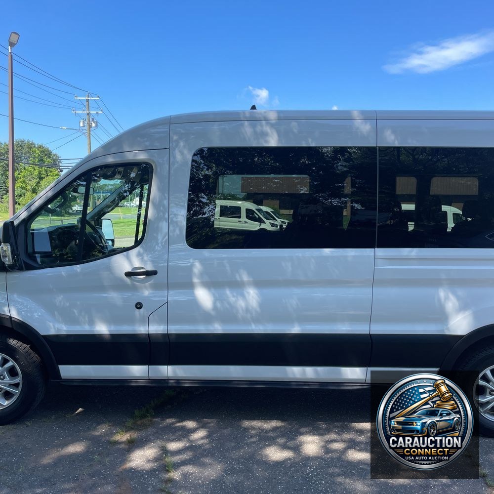 2024 Ford Transit 350 XLT