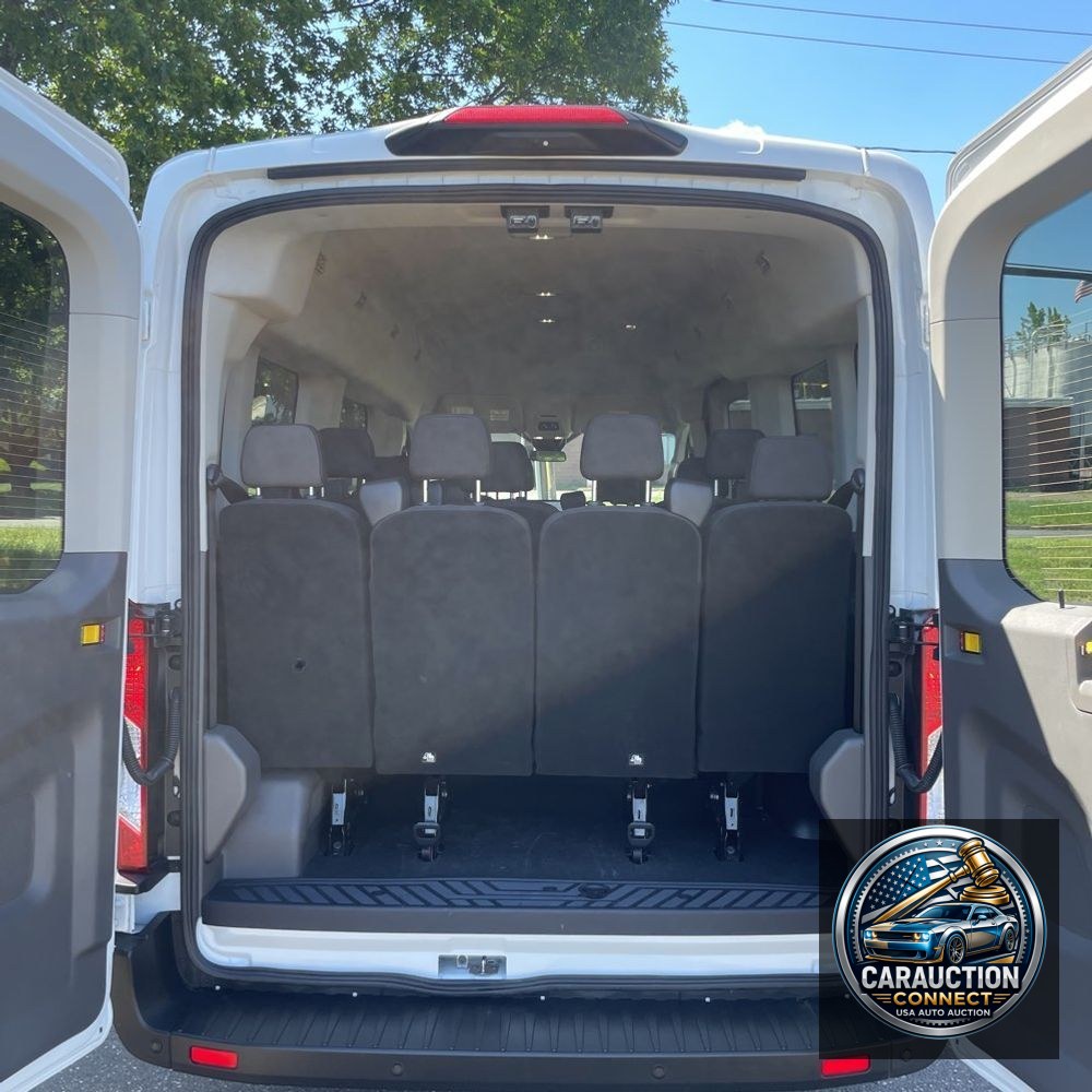 2024 Ford Transit 350 XLT
