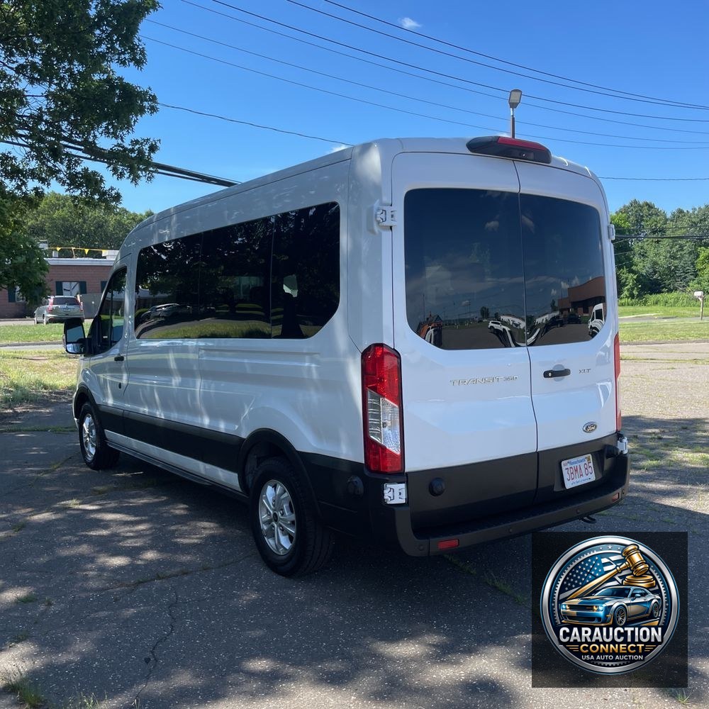 2024 Ford Transit 350 XLT