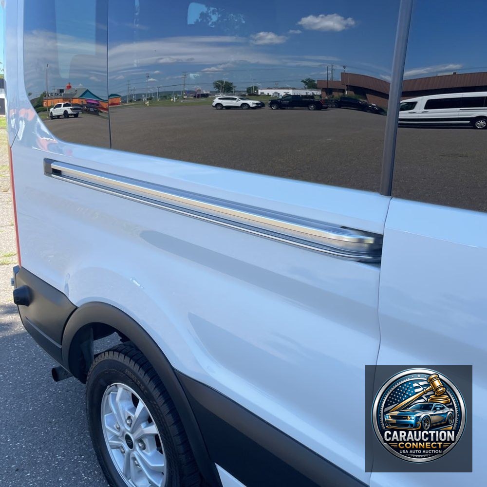 2024 Ford Transit 350 XLT