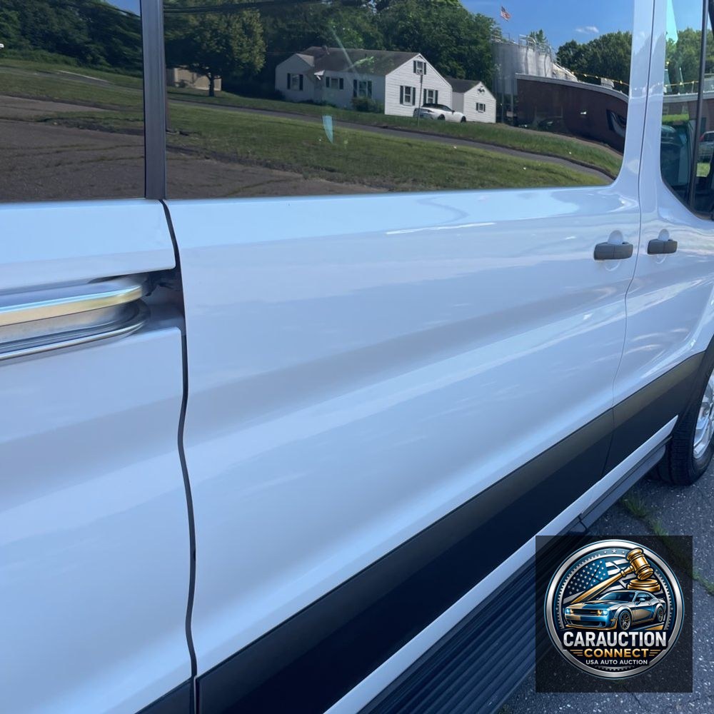 2024 Ford Transit 350 XLT