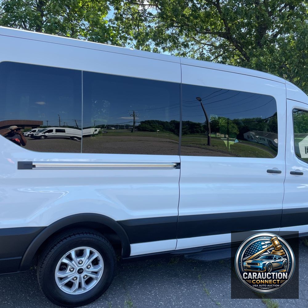 2024 Ford Transit 350 XLT