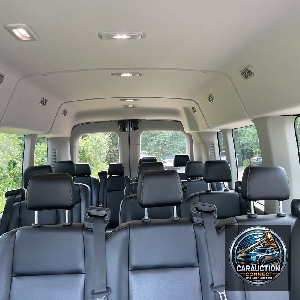 2024 Ford Transit 350 XL
