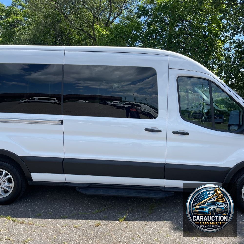 2024 Ford Transit 350 XLT