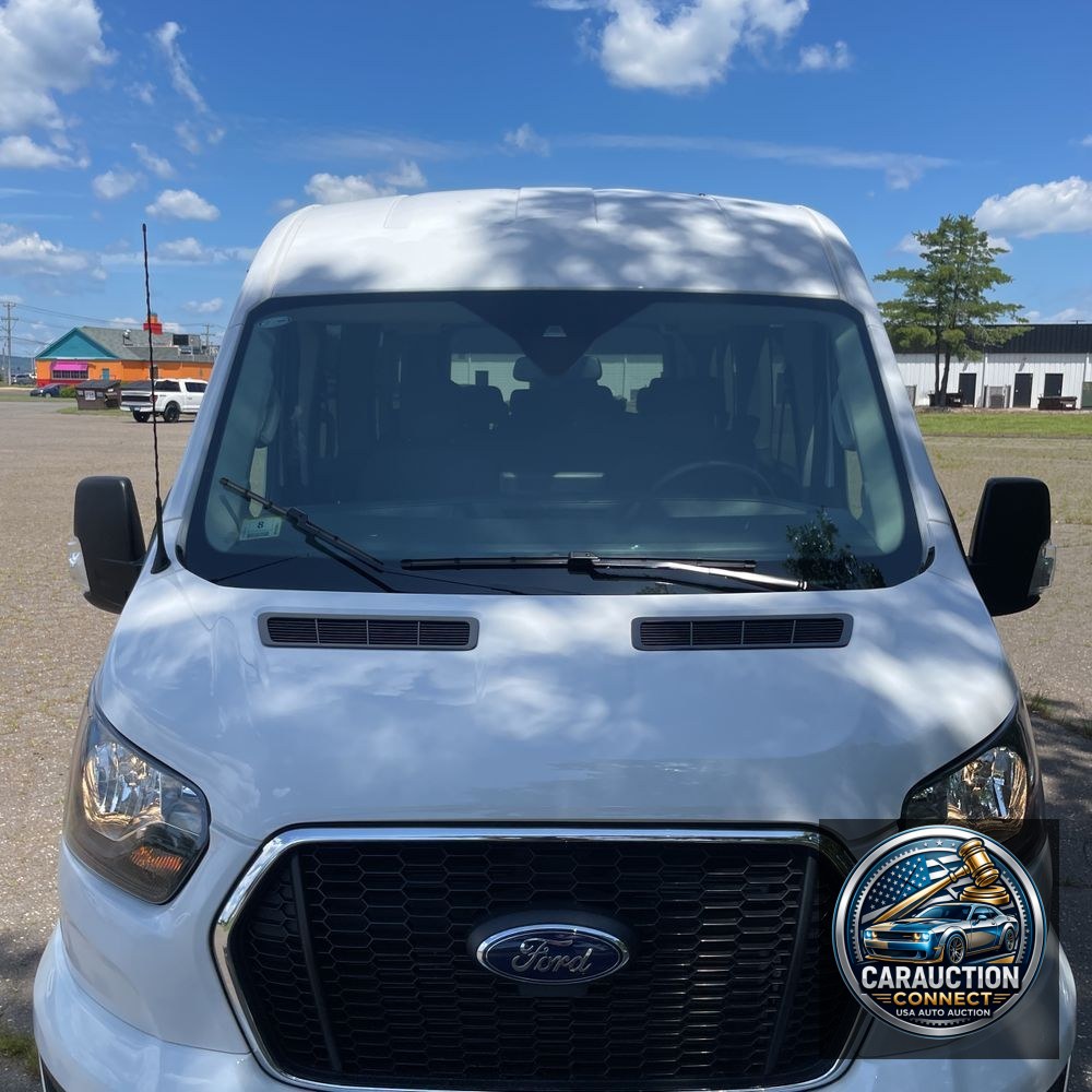 2024 Ford Transit 350 XLT