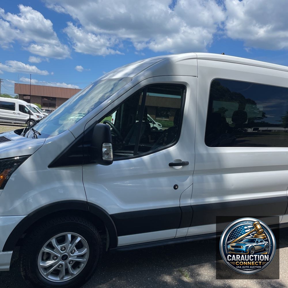 2024 Ford Transit 350 XLT