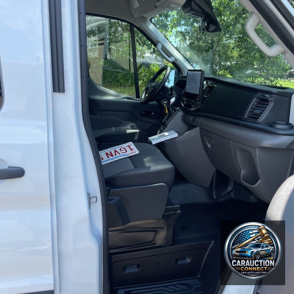 2024 Ford Transit 350 XLT
