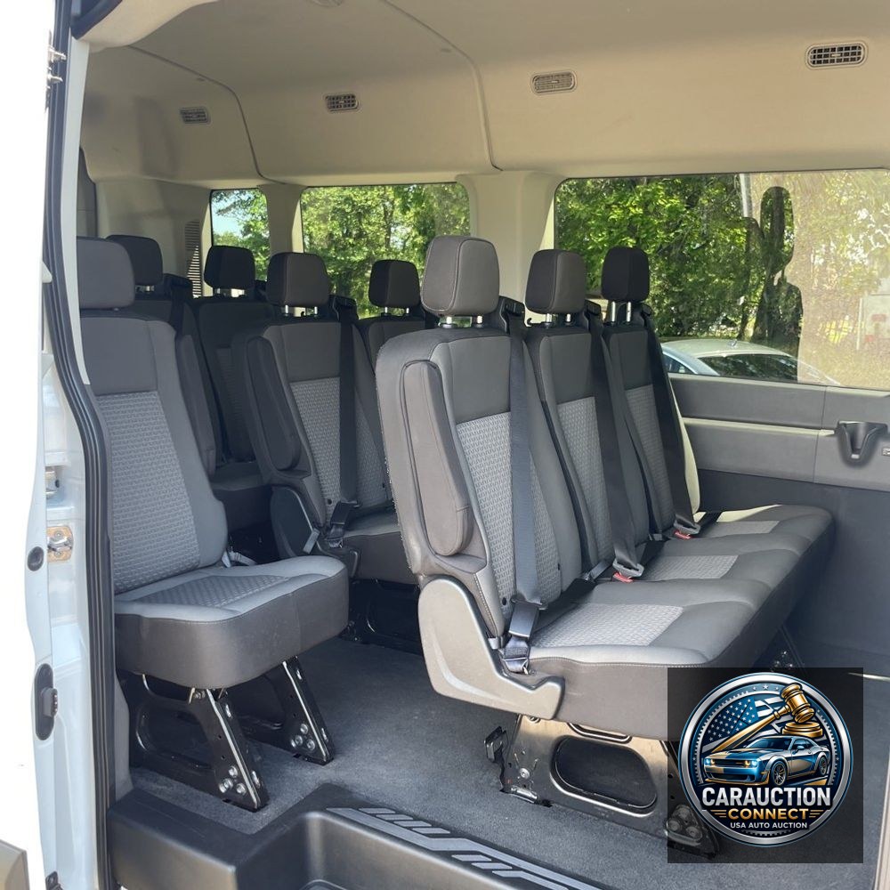 2024 Ford Transit 350 XLT