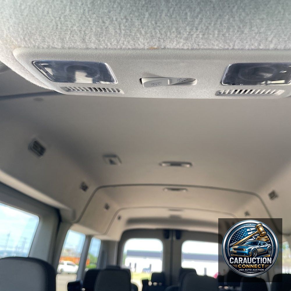 2024 Ford Transit 350 XLT