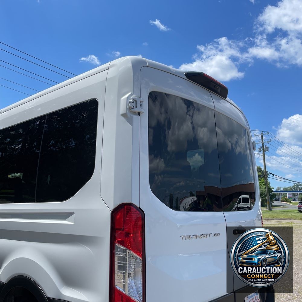 2024 Ford Transit 350 XLT