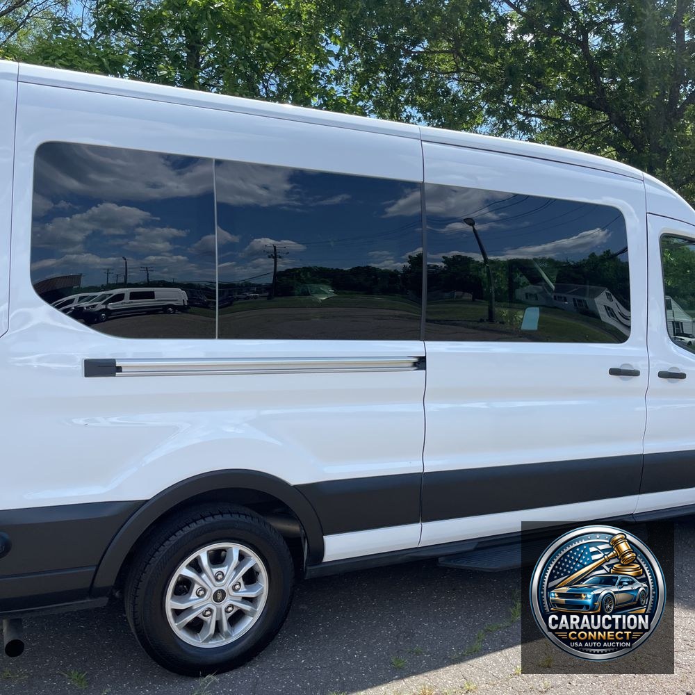 2024 Ford Transit 350 XLT