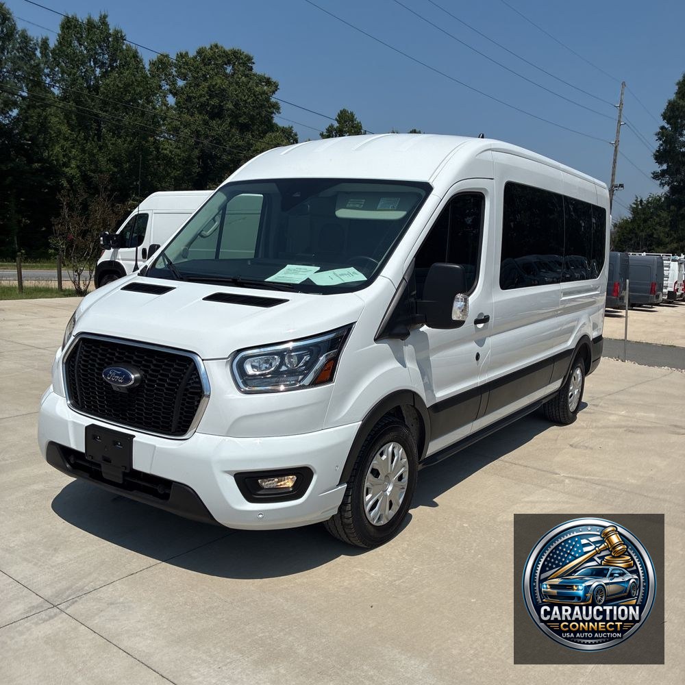 2023 Ford Transit 350 XLT