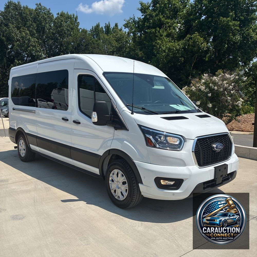 2023 Ford Transit 350 XLT