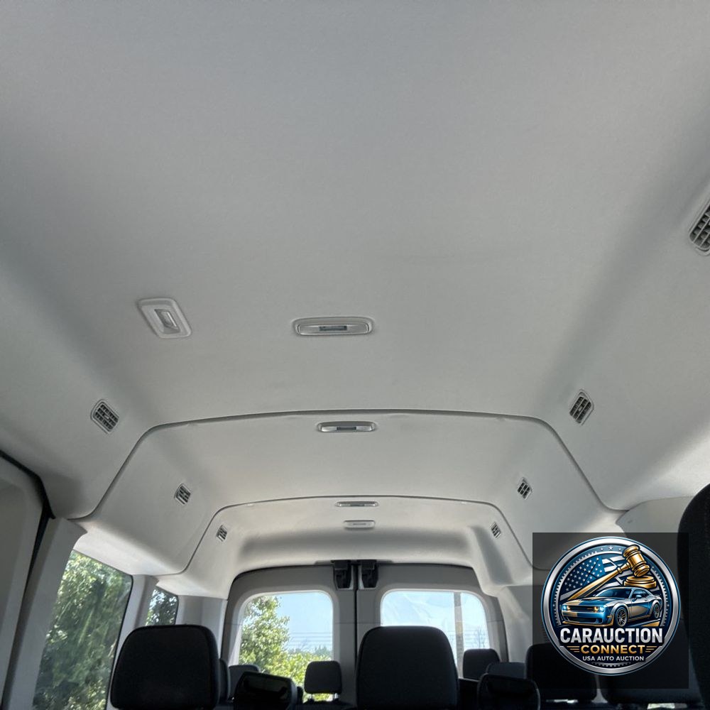 2023 Ford Transit 350 XLT