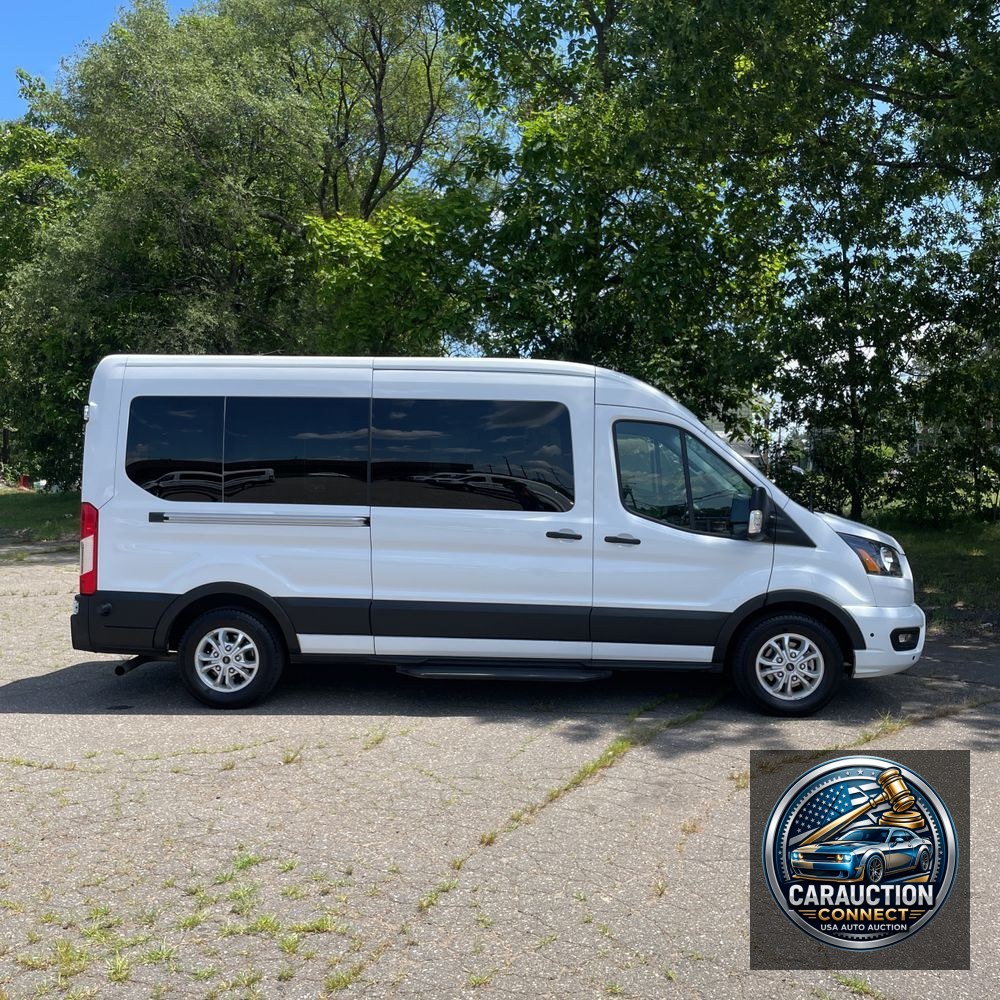 2024 Ford Transit 350 XLT