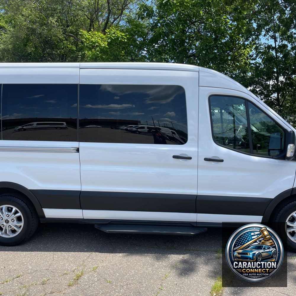 2024 Ford Transit 350 XLT