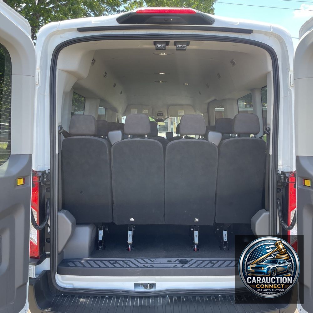 2024 Ford Transit 350 XLT