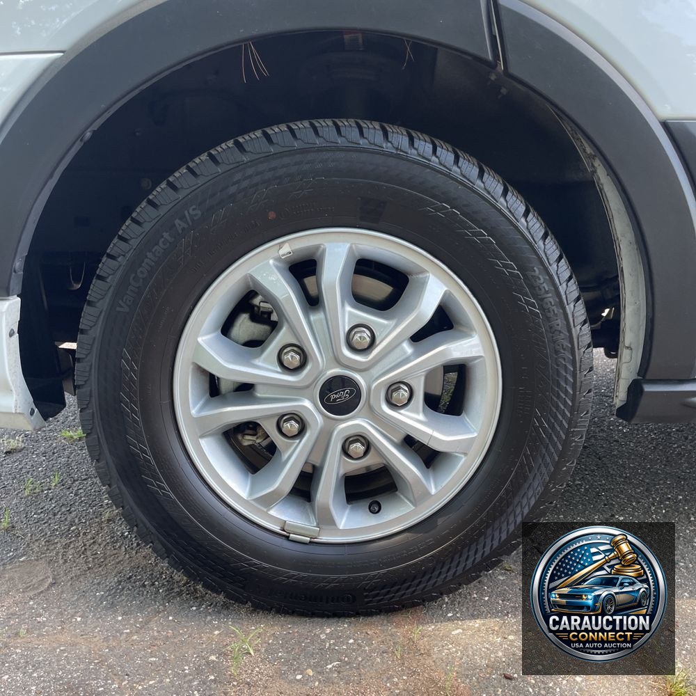 2024 Ford Transit 350 XLT