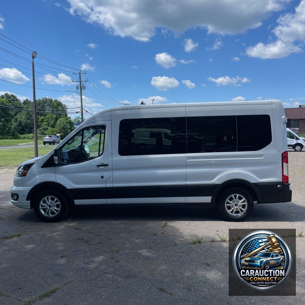 2024 Ford Transit 350 XLT