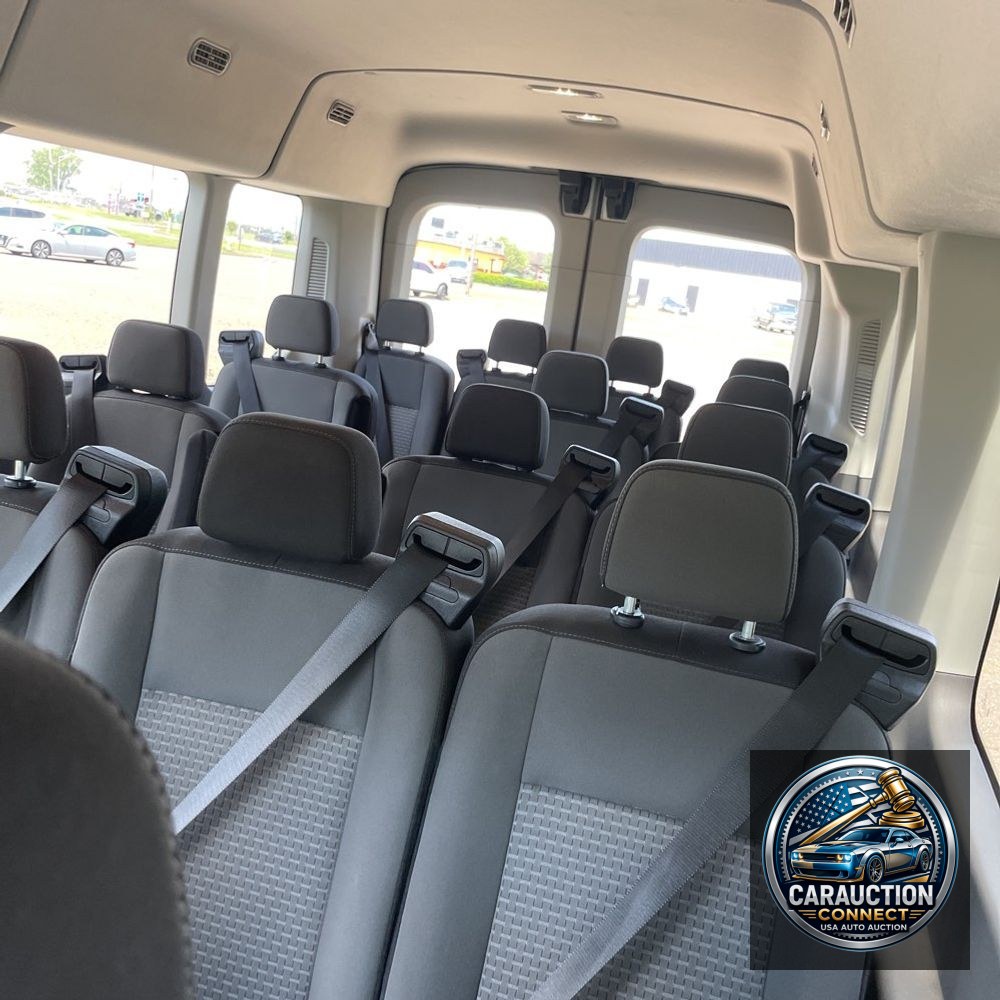 2024 Ford Transit 350 XLT