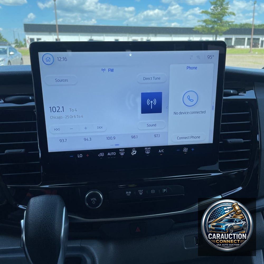 2024 Ford Transit 350 XLT