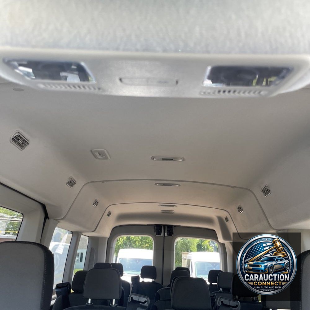 2024 Ford Transit 350 XLT