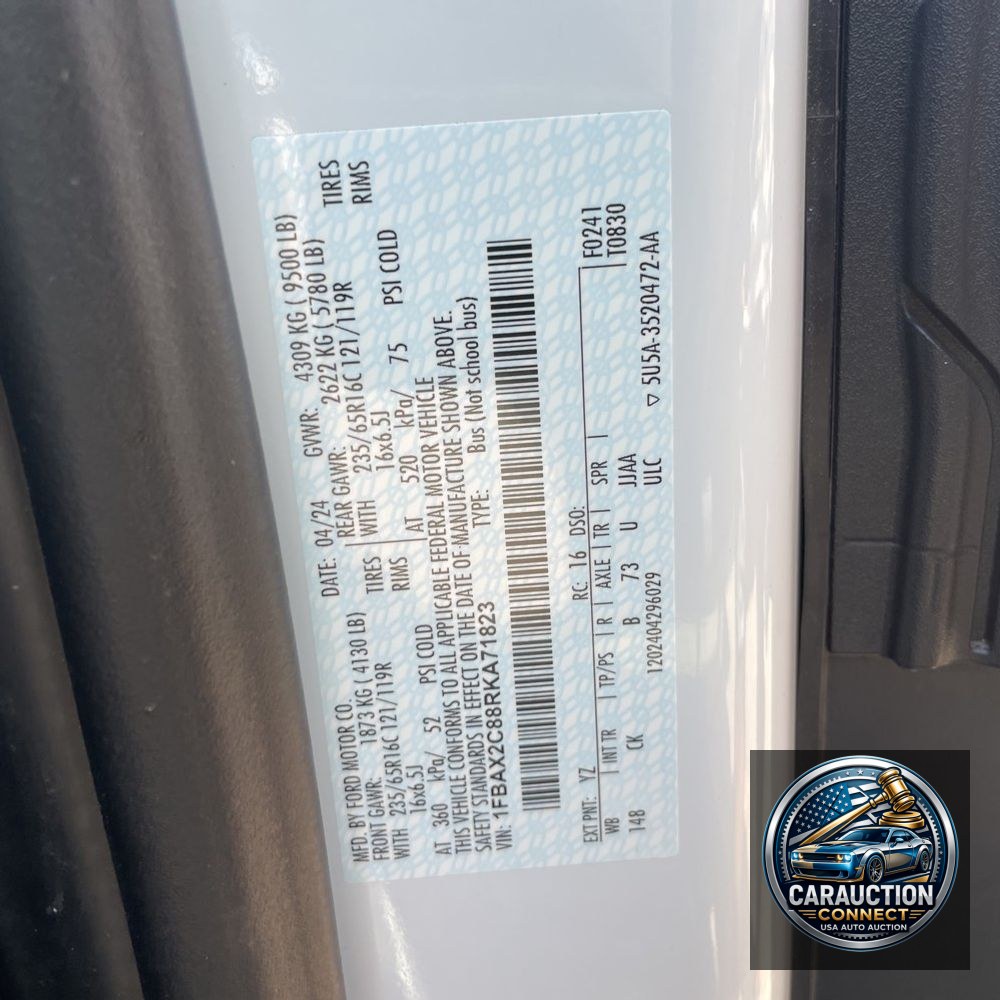 2024 Ford Transit 350 XLT